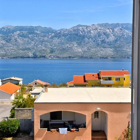 Apartments Mino Ražanac Esterno foto